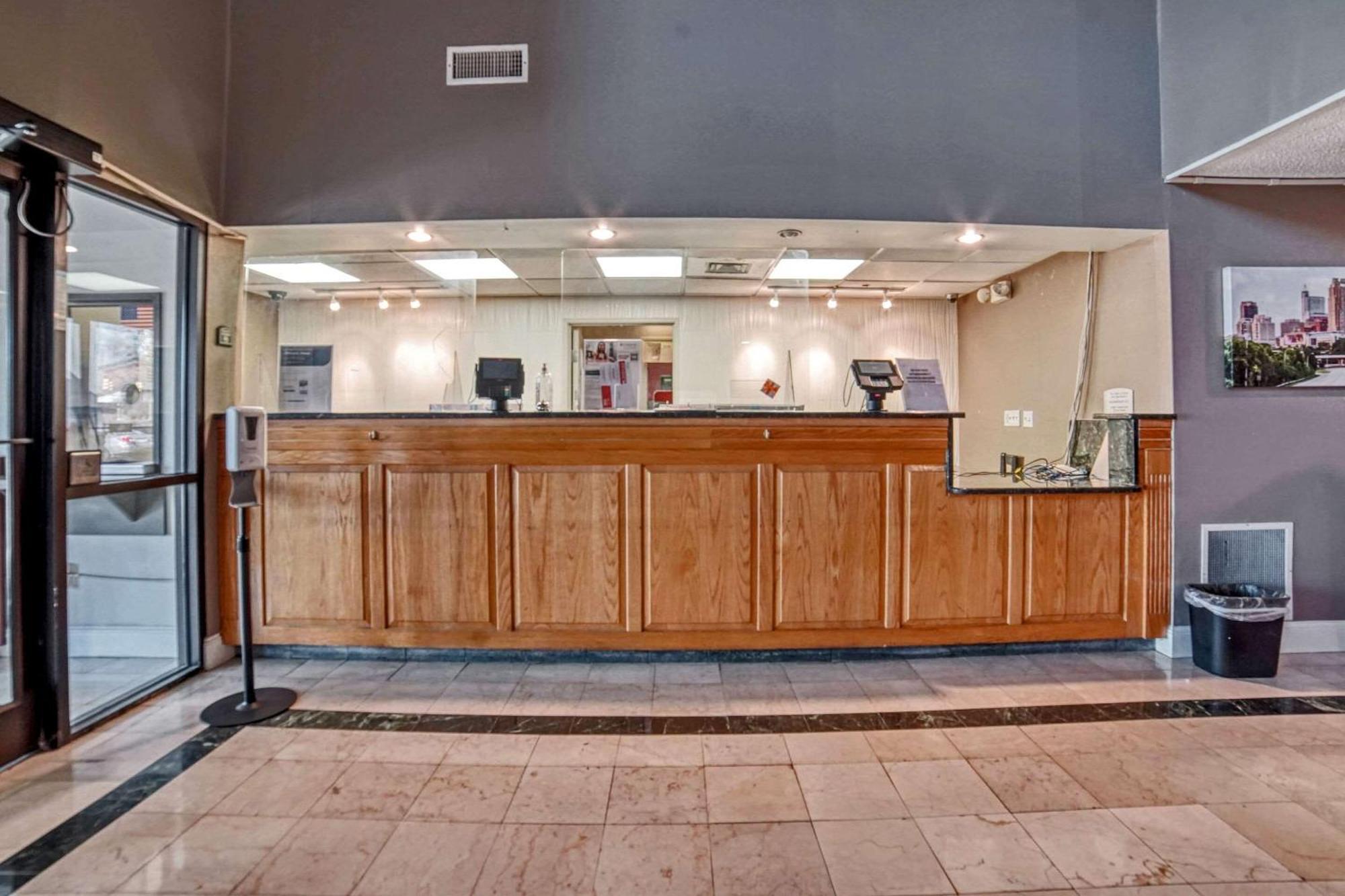 Econo Lodge Raleigh Exterior foto